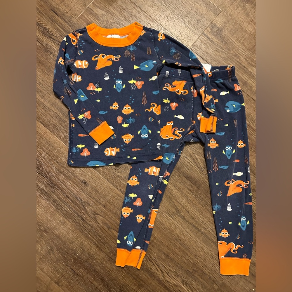 Hanna Andersson 4T Finding Nemo pajamas